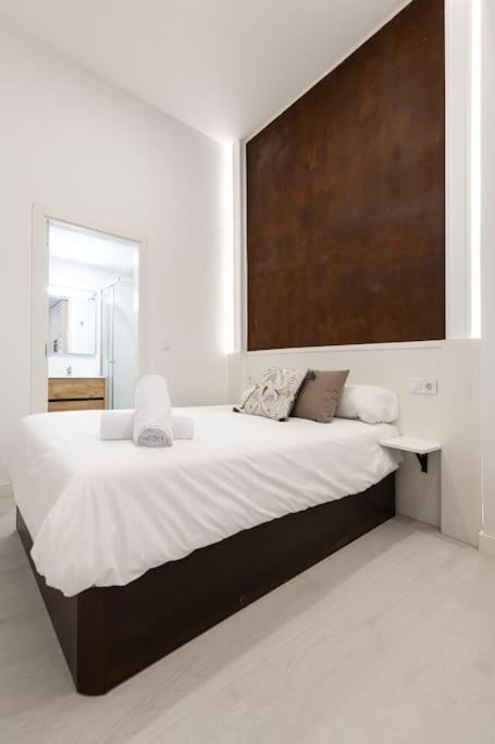Amplio Y Coqueto A Solo 750m Bernabeu Apartment Madrid